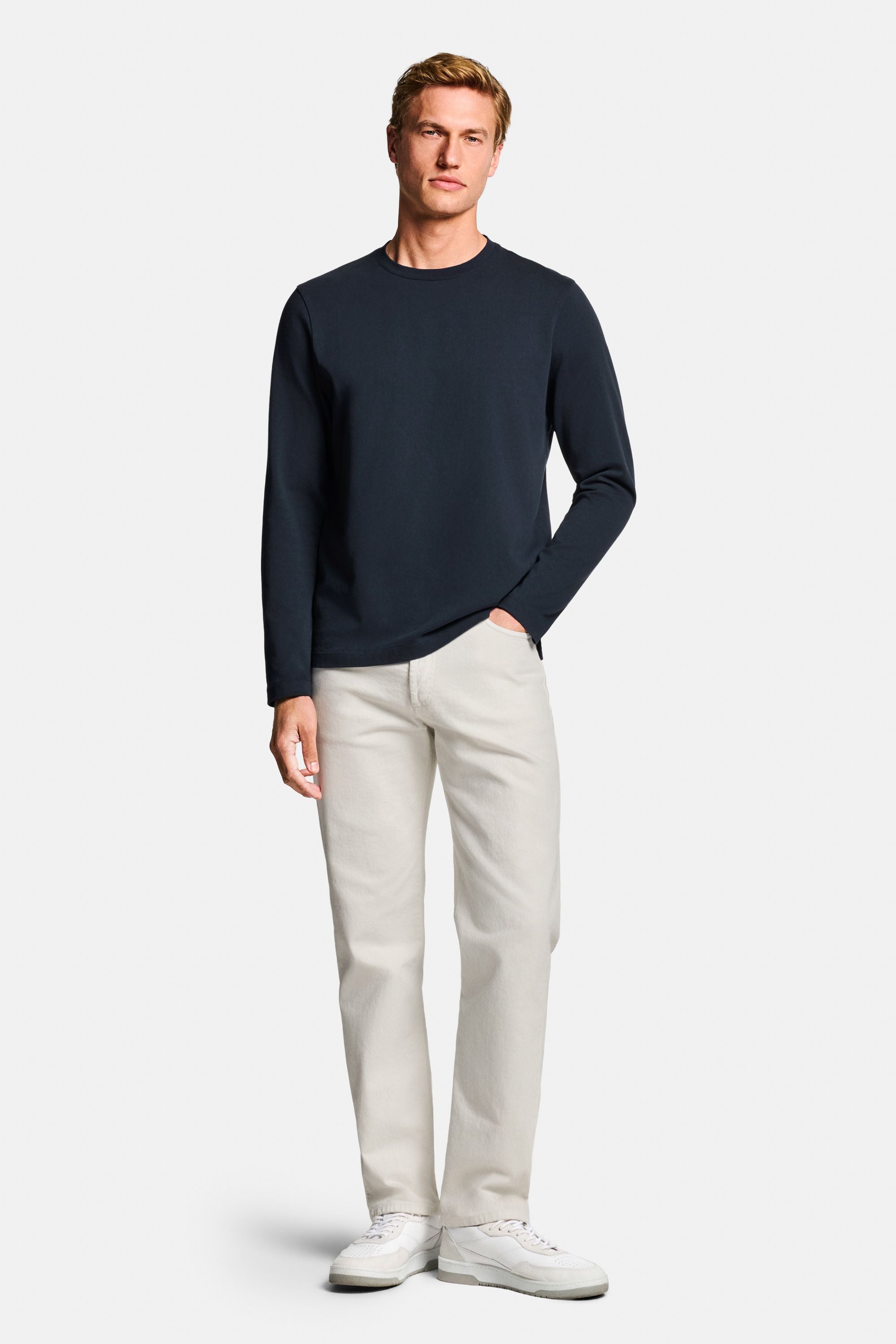 Coconuts * The Straight Fit Five-pockets