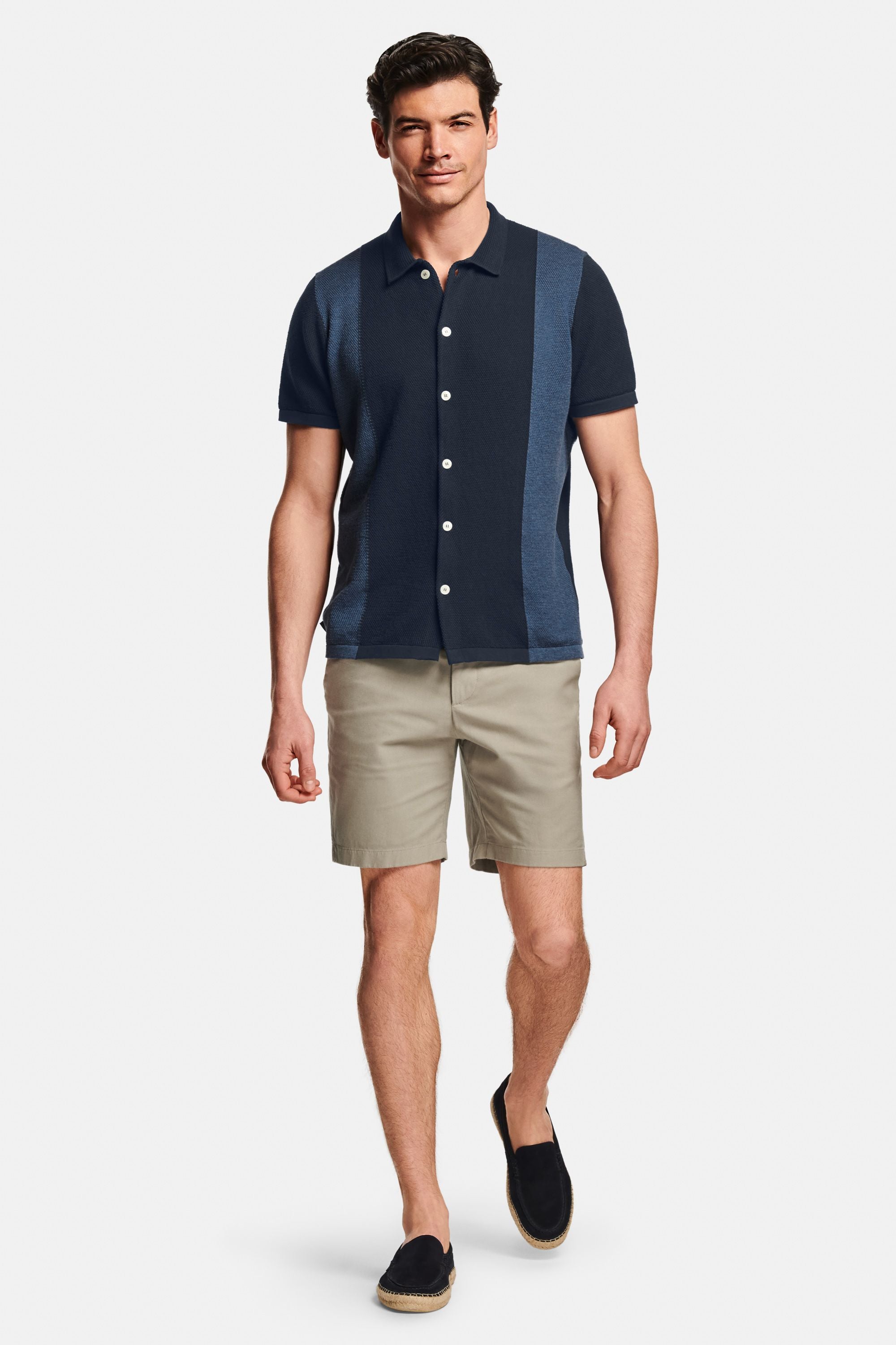 Strikes * The Airy Knit Shirt