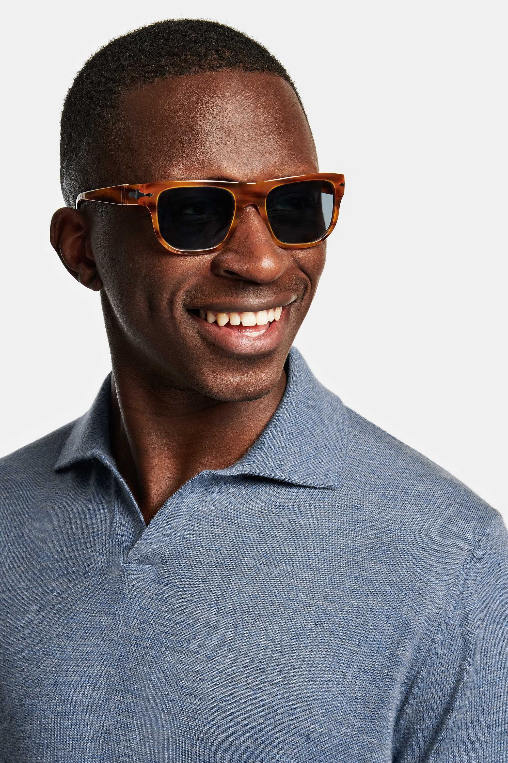 Mavericks * The Buttonless Polo