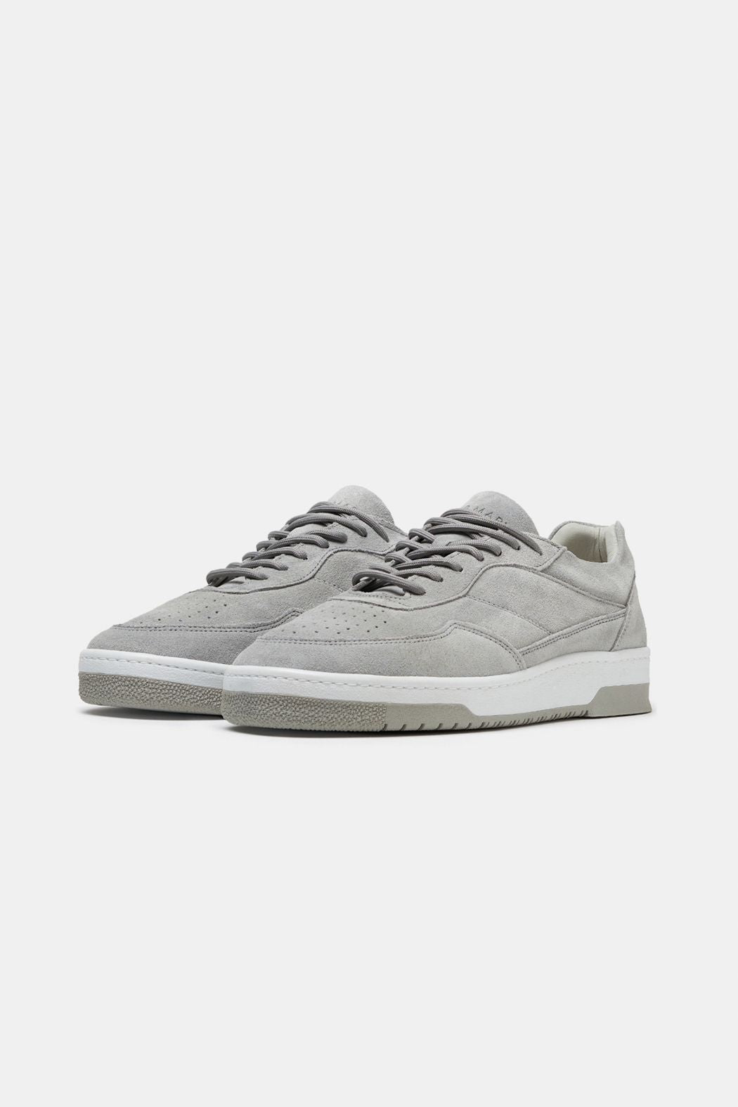 Oysters * The Suede Sneakers