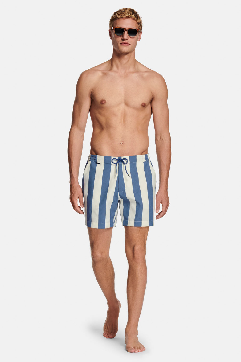 Wakes * The Big Stripes Swims