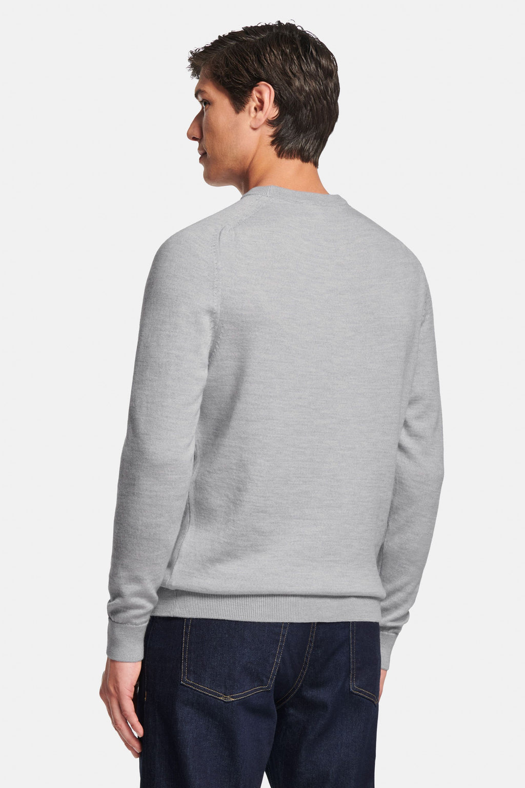Oysters * The Merino V-neck